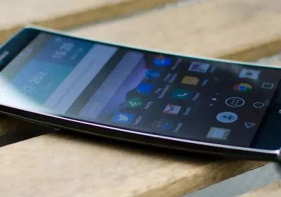 fresh smartphone lg flexible display rollable with video